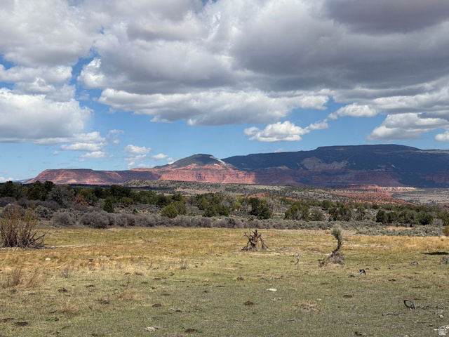 2196 East Teasdale Road Teasdale, UT 84773 - Photo 40 of 57