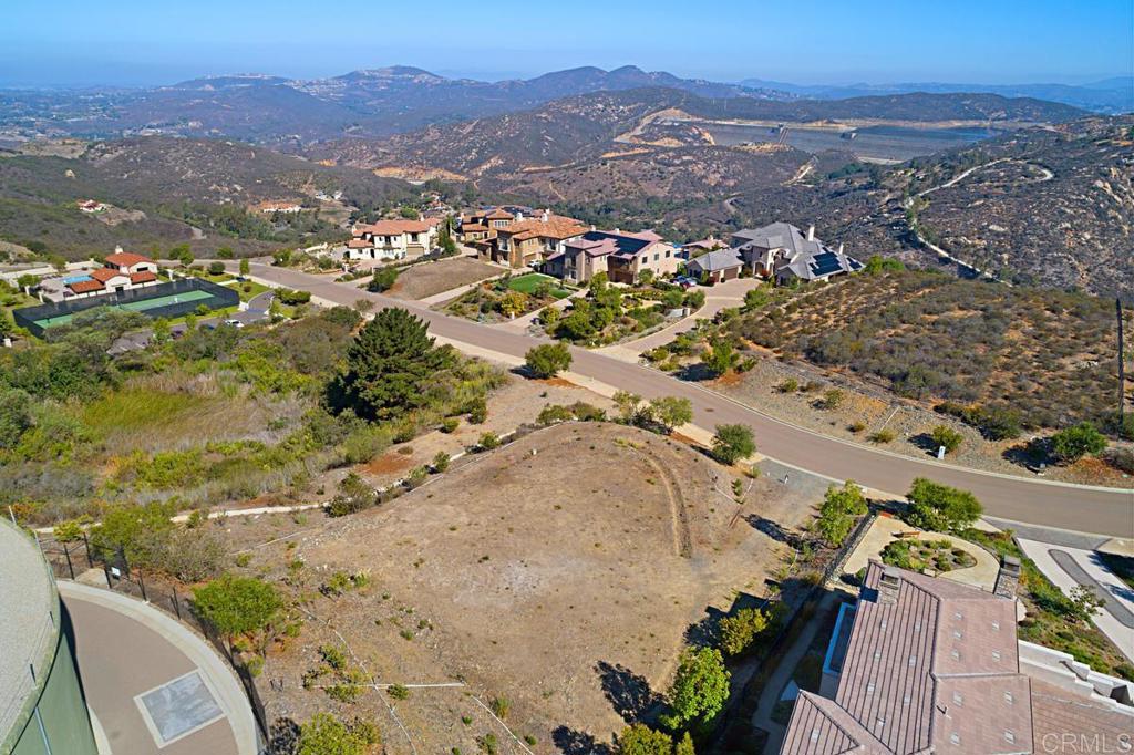 Avenida Apice Rancho Santa Fe, CA 92067 - Photo 3 of 7