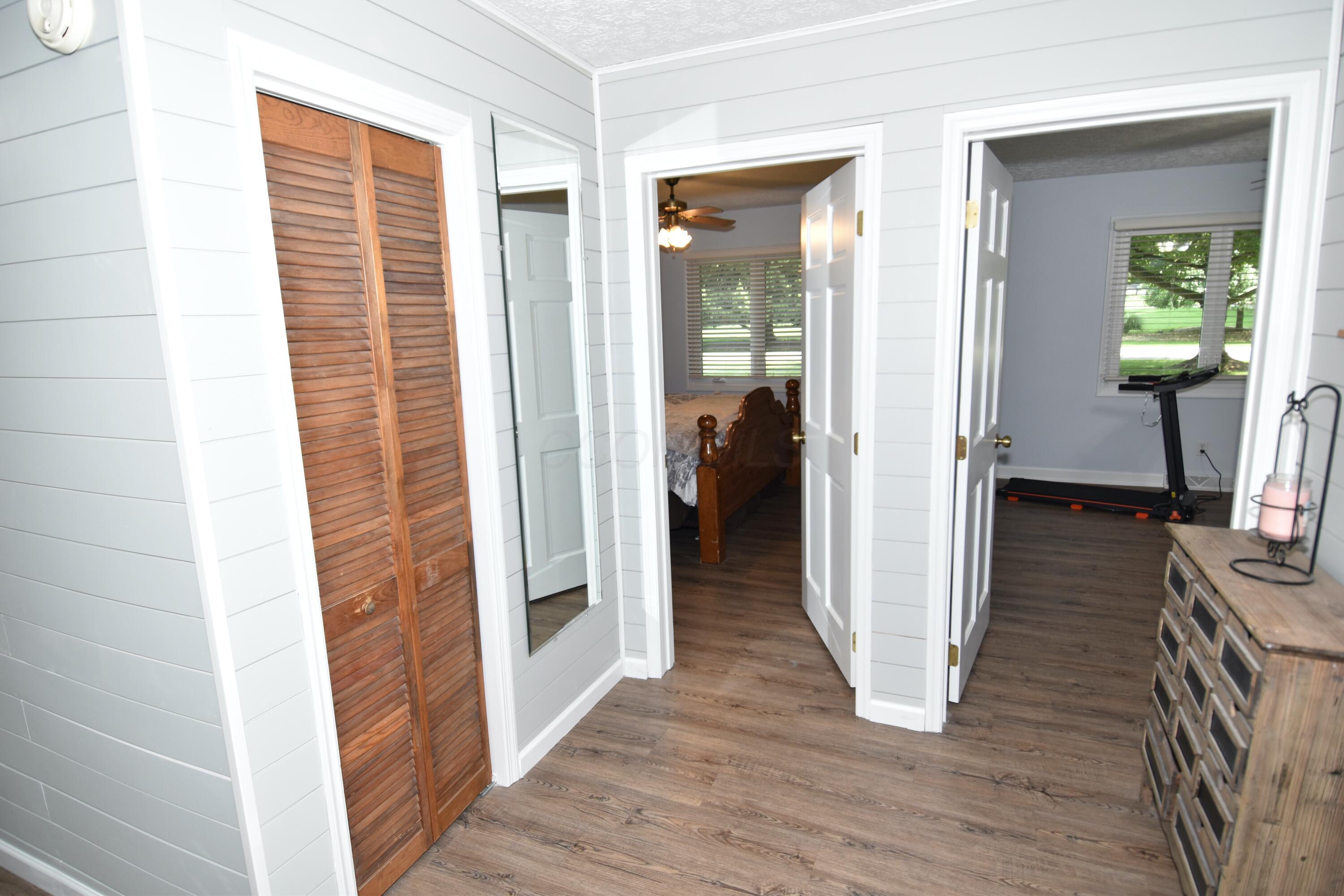 15 Tow Path Road Granville, OH 43023 - Photo 34 of 79 Hall Foyer to Bedrooms