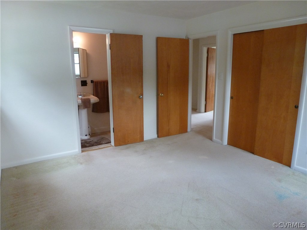 7408 Oak Ridge Street Henrico, VA 23294 - Photo 26 of 31 Large Master Bedroom with Private Master bath, dou