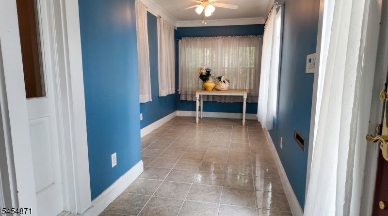 45 Brook Street Springfield, NJ 07081 - Photo 5 of 30 Gallery Image 5