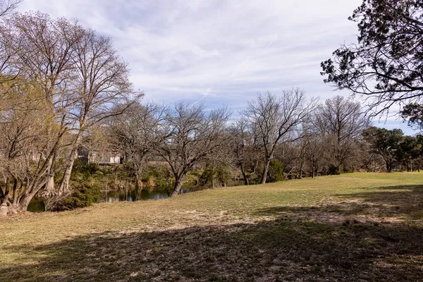 $725,000 | 111 North Cloud Drive, Kerrville, TX 78028