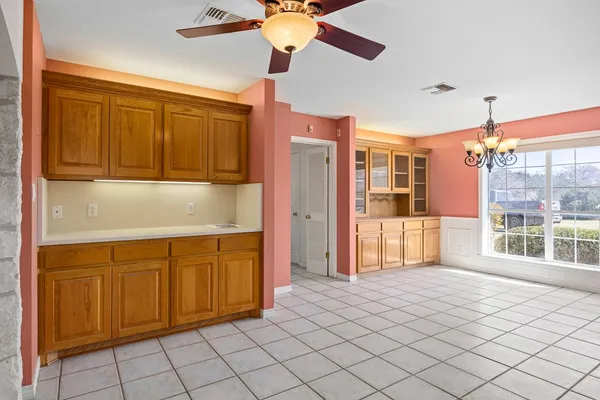 $725,000 | 111 North Cloud Drive, Kerrville, TX 78028