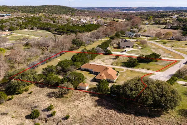 $725,000 | 111 North Cloud Drive, Kerrville, TX 78028