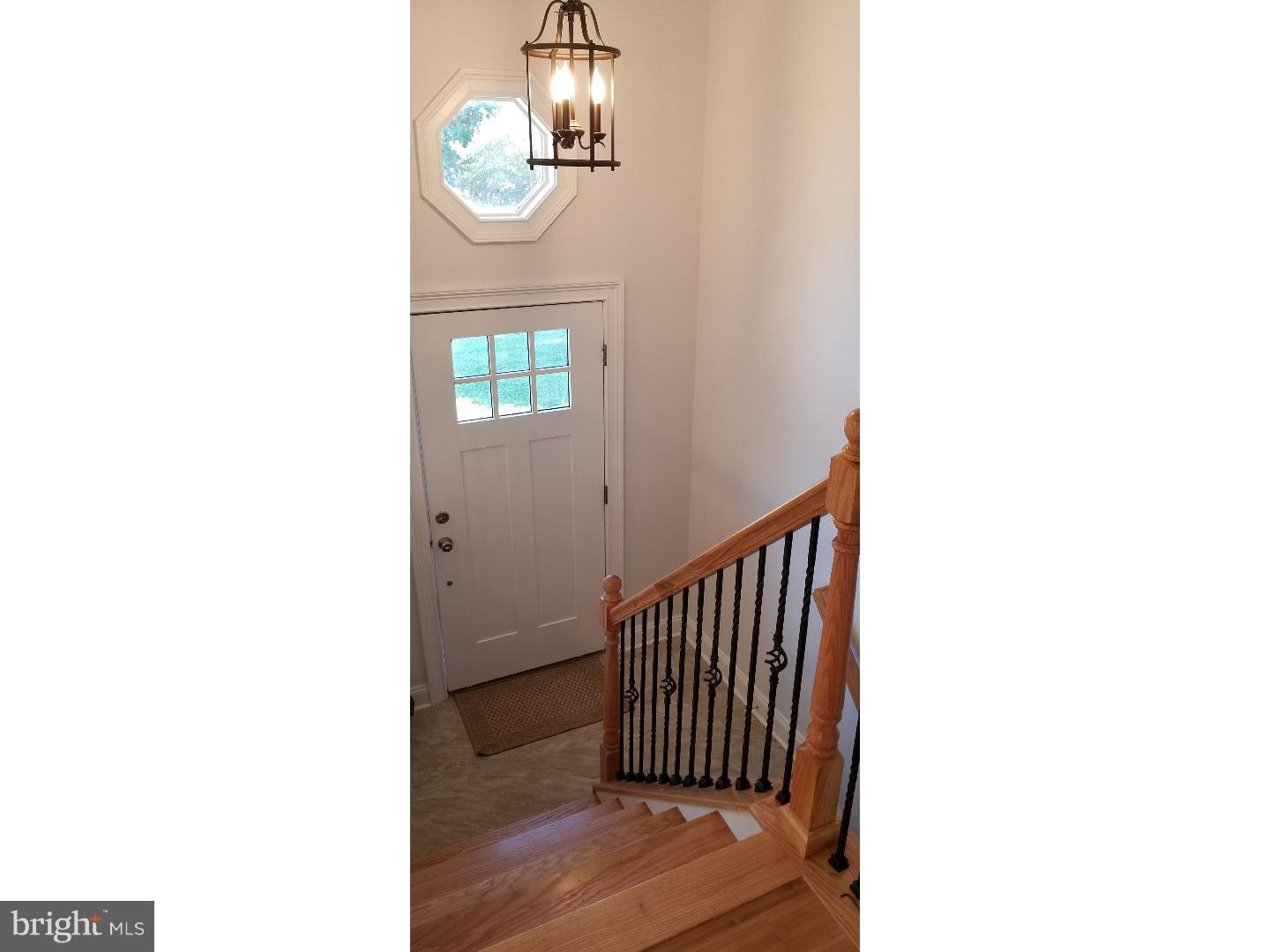 75 North Riverton Road Elkton, MD 21921 - Photo 11 of 21 Foyer