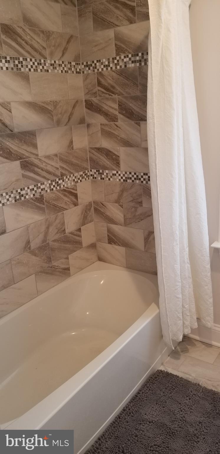 75 North Riverton Road Elkton, MD 21921 - Photo 9 of 21 Bathroom