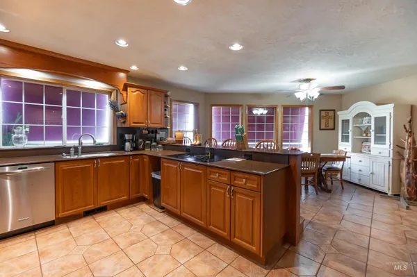 $3,599,000 | 6451 Little Freezeout Road, Caldwell, ID 83607