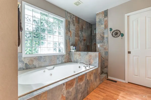 $3,599,000 | 6451 Little Freezeout Road, Caldwell, ID 83607