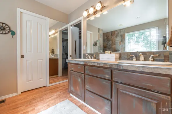$3,599,000 | 6451 Little Freezeout Road, Caldwell, ID 83607