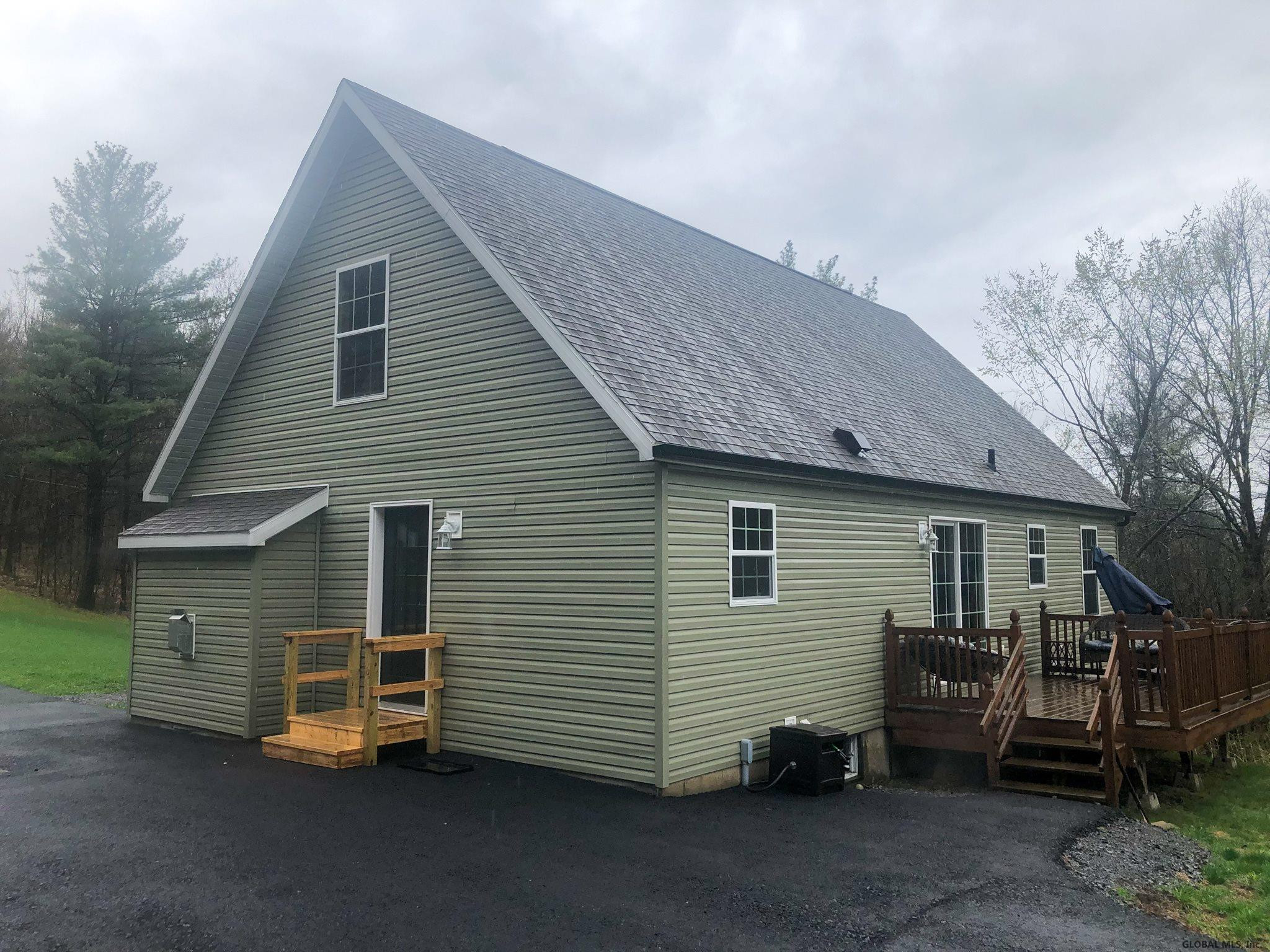 559 Rector Road Glenville, NY 12302 - Photo 2 of 28 Photo 2