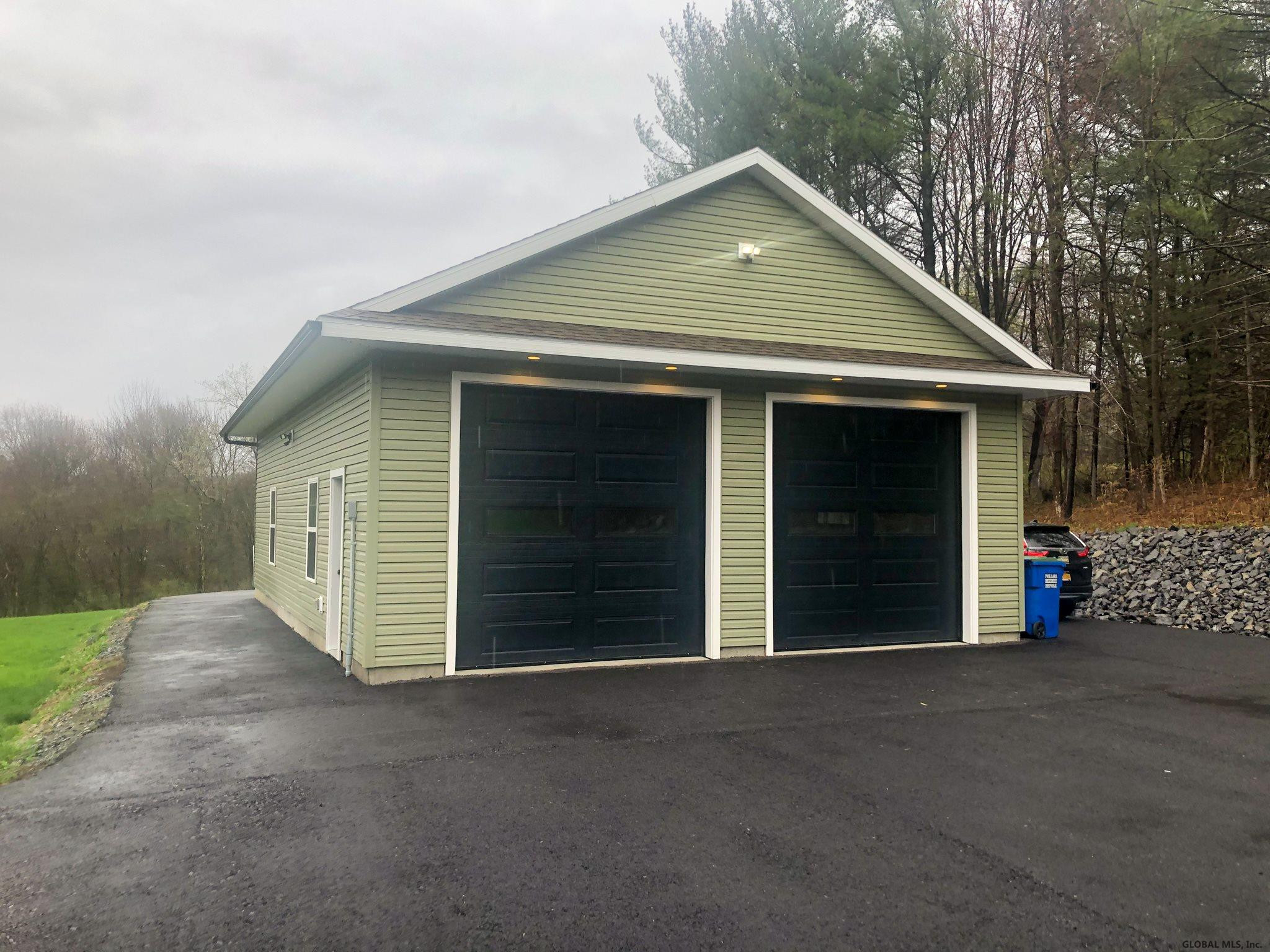559 Rector Road Glenville, NY 12302 - Photo 3 of 28 Photo 3