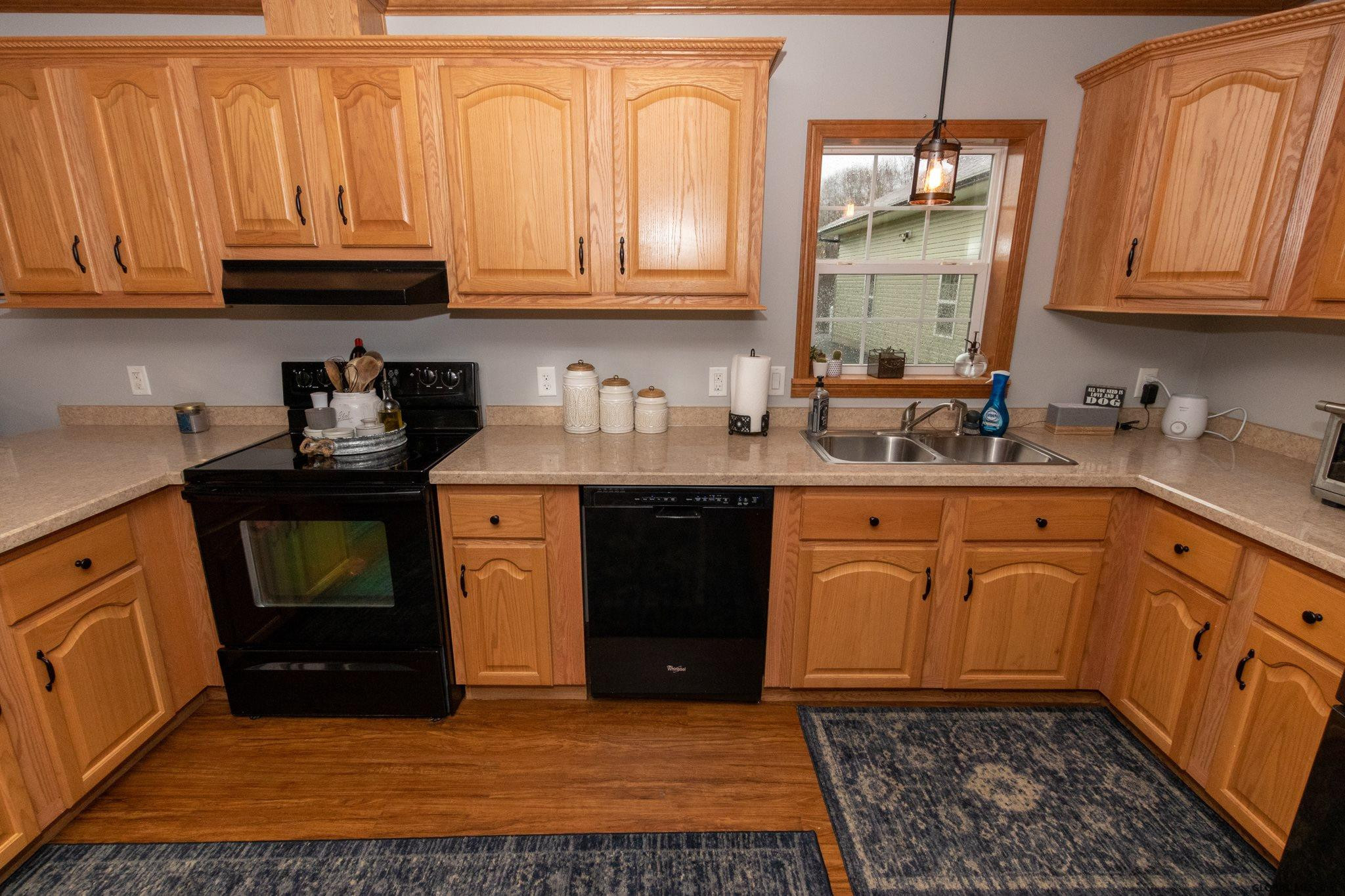 559 Rector Road Glenville, NY 12302 - Photo 7 of 28 Photo 7