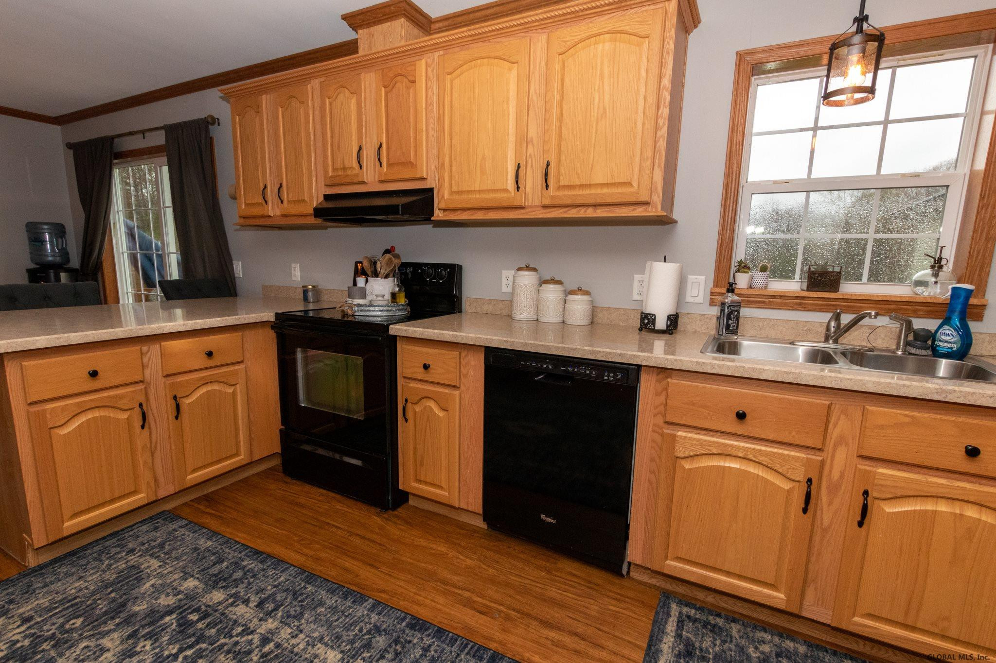 559 Rector Road Glenville, NY 12302 - Photo 8 of 28 Photo 8