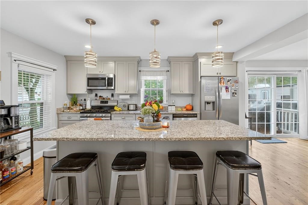 352 Church Avenue Warwick, RI 02889 - Photo 15 of 50