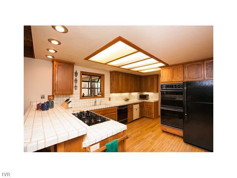 971 Apollo Way Incline Village, NV 89451 - Photo 10 of 25 Kitchen.