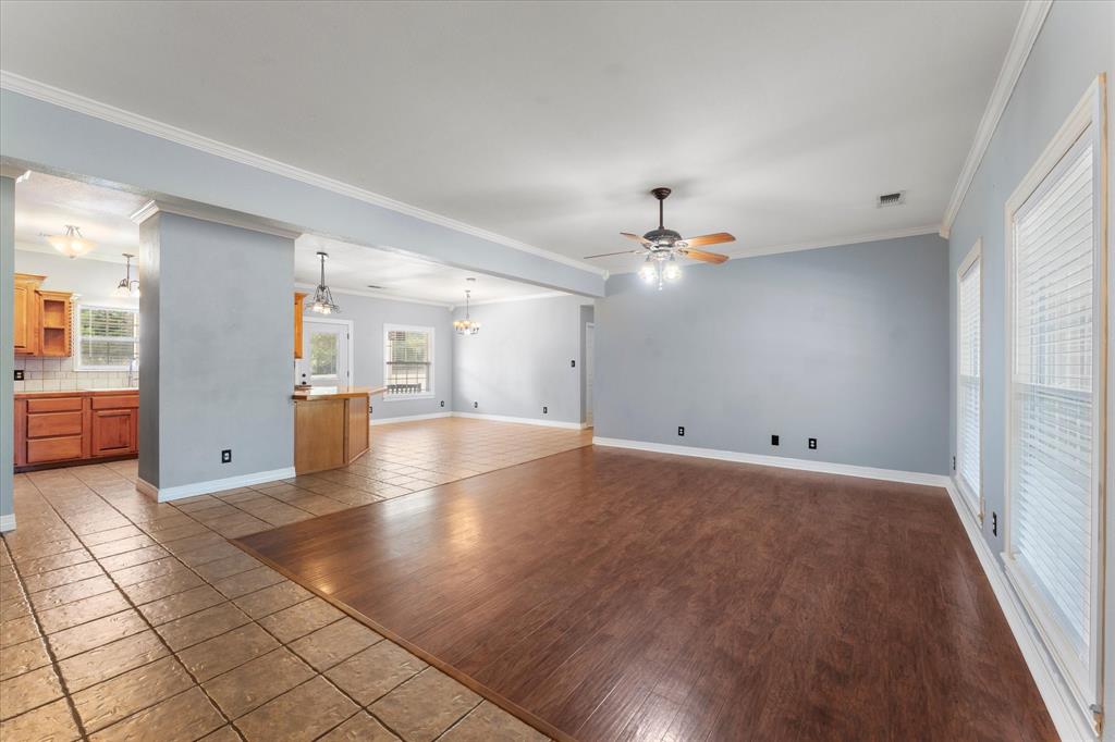 150 County Road Northwest Mount Vernon, TX 75457 - Photo 10 of 40 Gallery Image 10