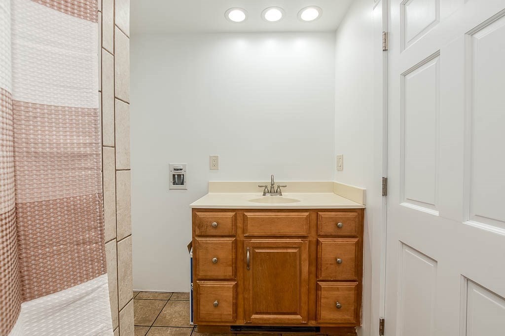 12 Riley Road Boston, MA 02136 - Photo 28 of 36 Gallery Image 28