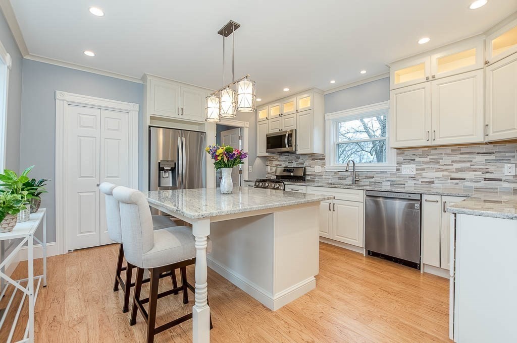 12 Riley Road Boston, MA 02136 - Photo 8 of 36 Gallery Image 8