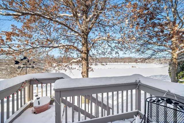 $385,000 | 3386 St Michel Court, St. Charles, IL 60175