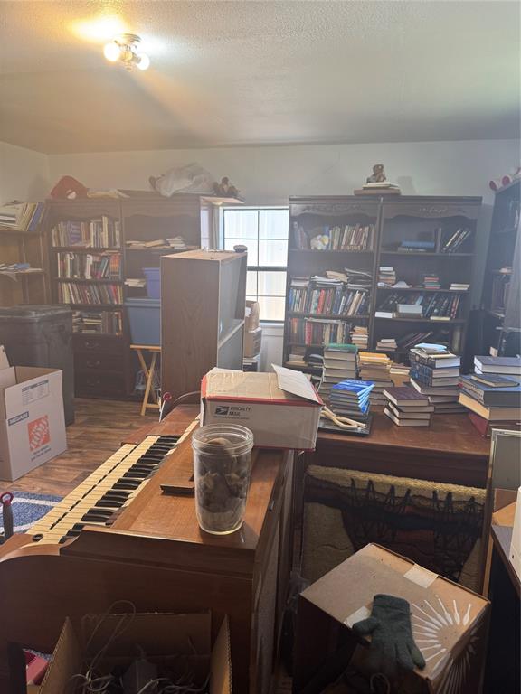 1516 South 8th Street Chillicothe, TX 79225 - Photo 26 of 28 a view of a dining room with furniture