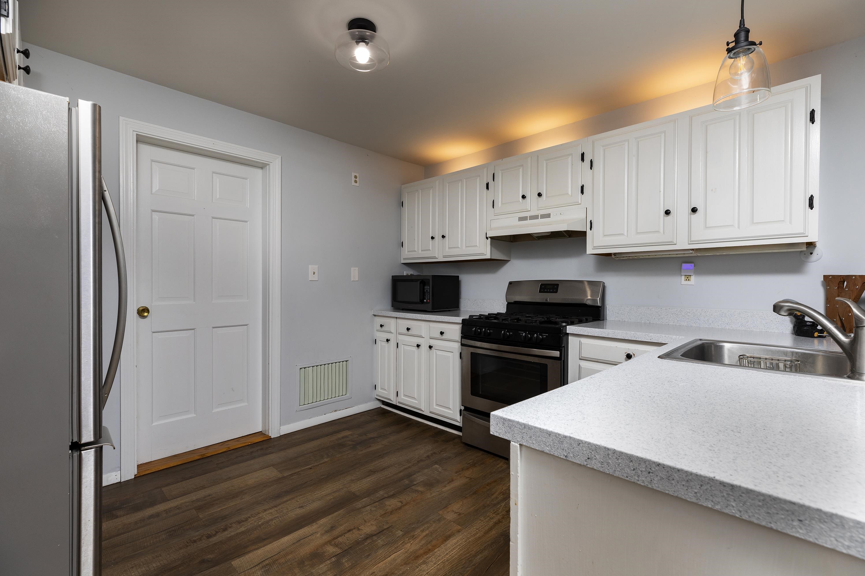 34 Pine Street Newbury, NH 03255 - Photo 16 of 40