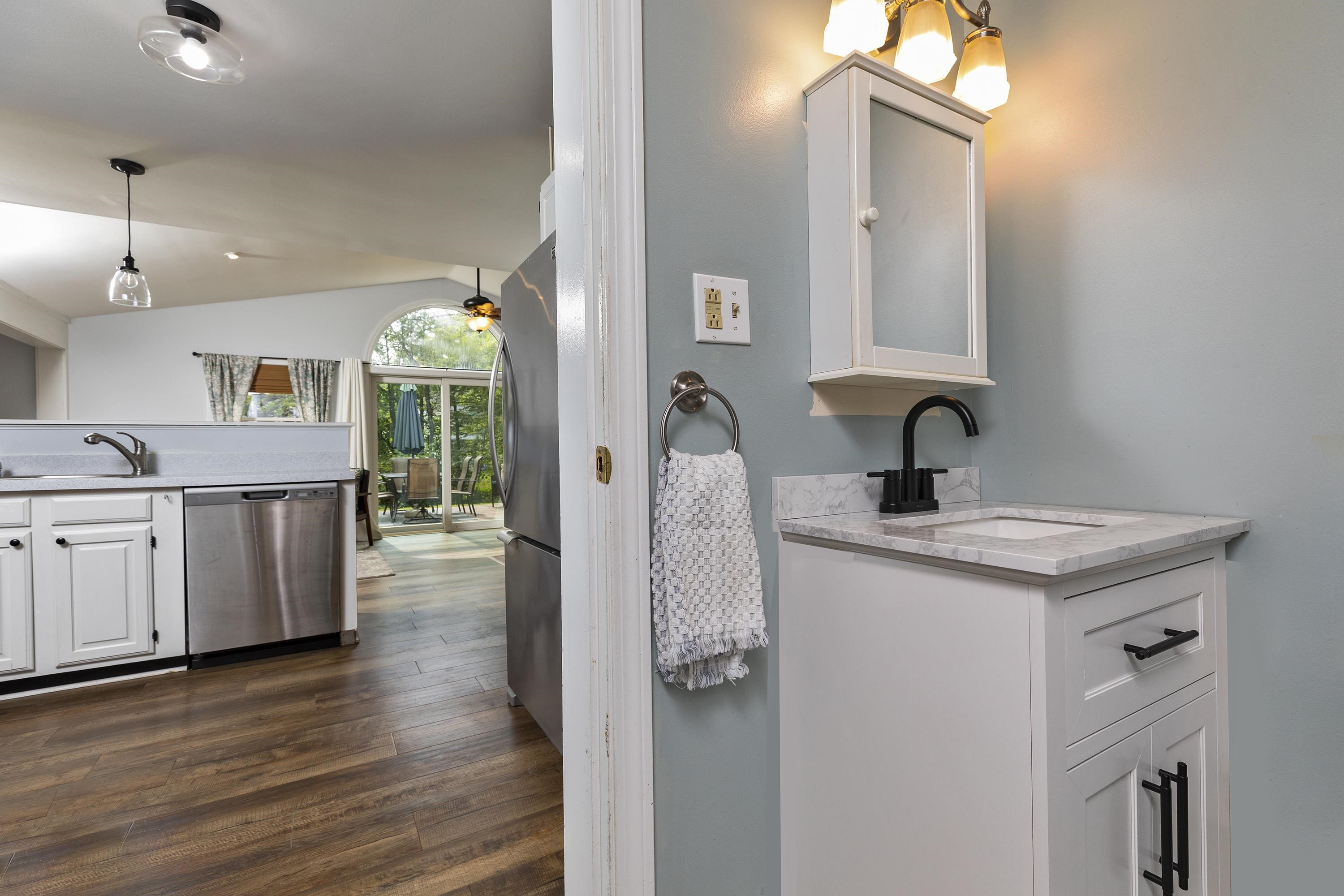 34 Pine Street Newbury, NH 03255 - Photo 20 of 40