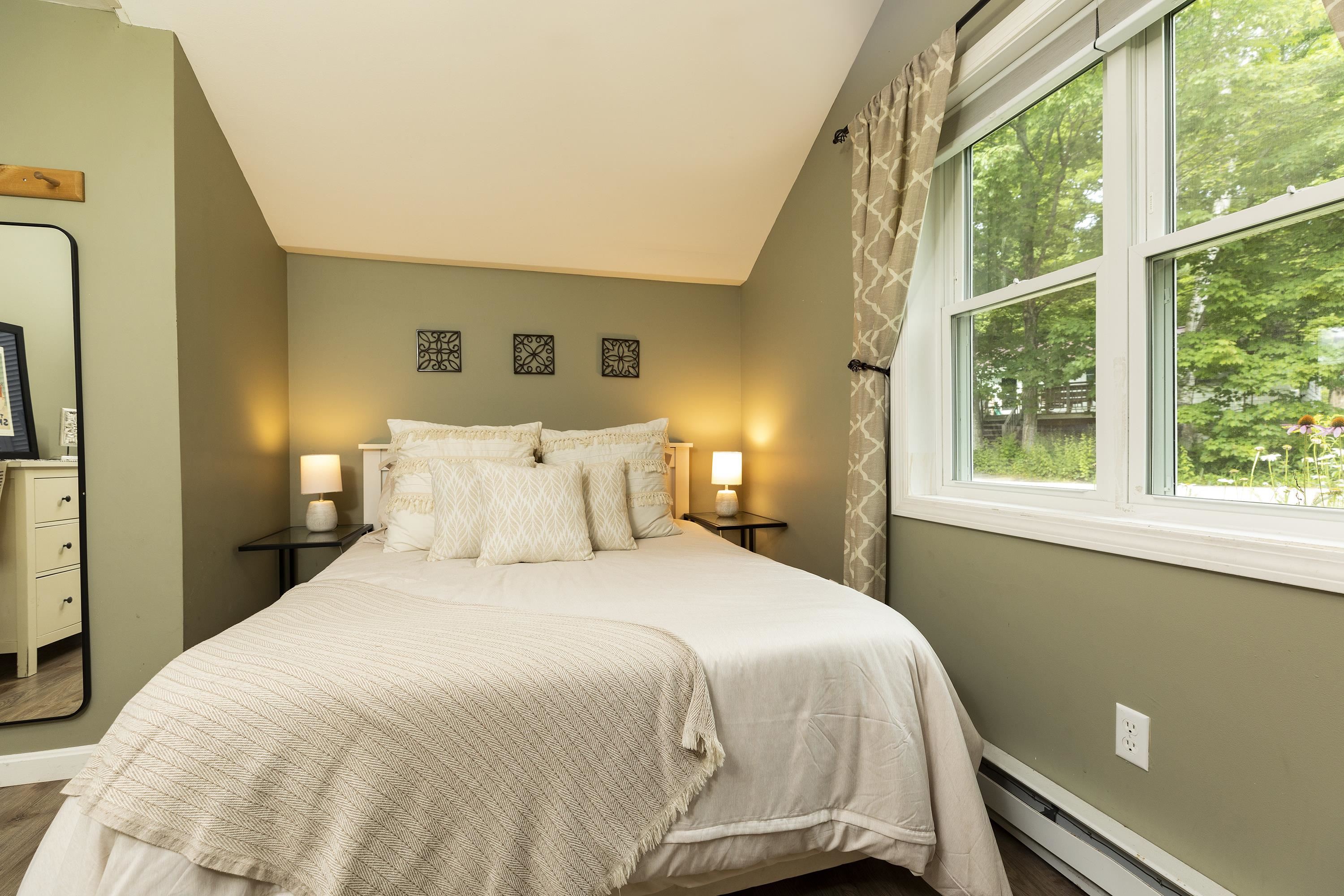 34 Pine Street Newbury, NH 03255 - Photo 8 of 40