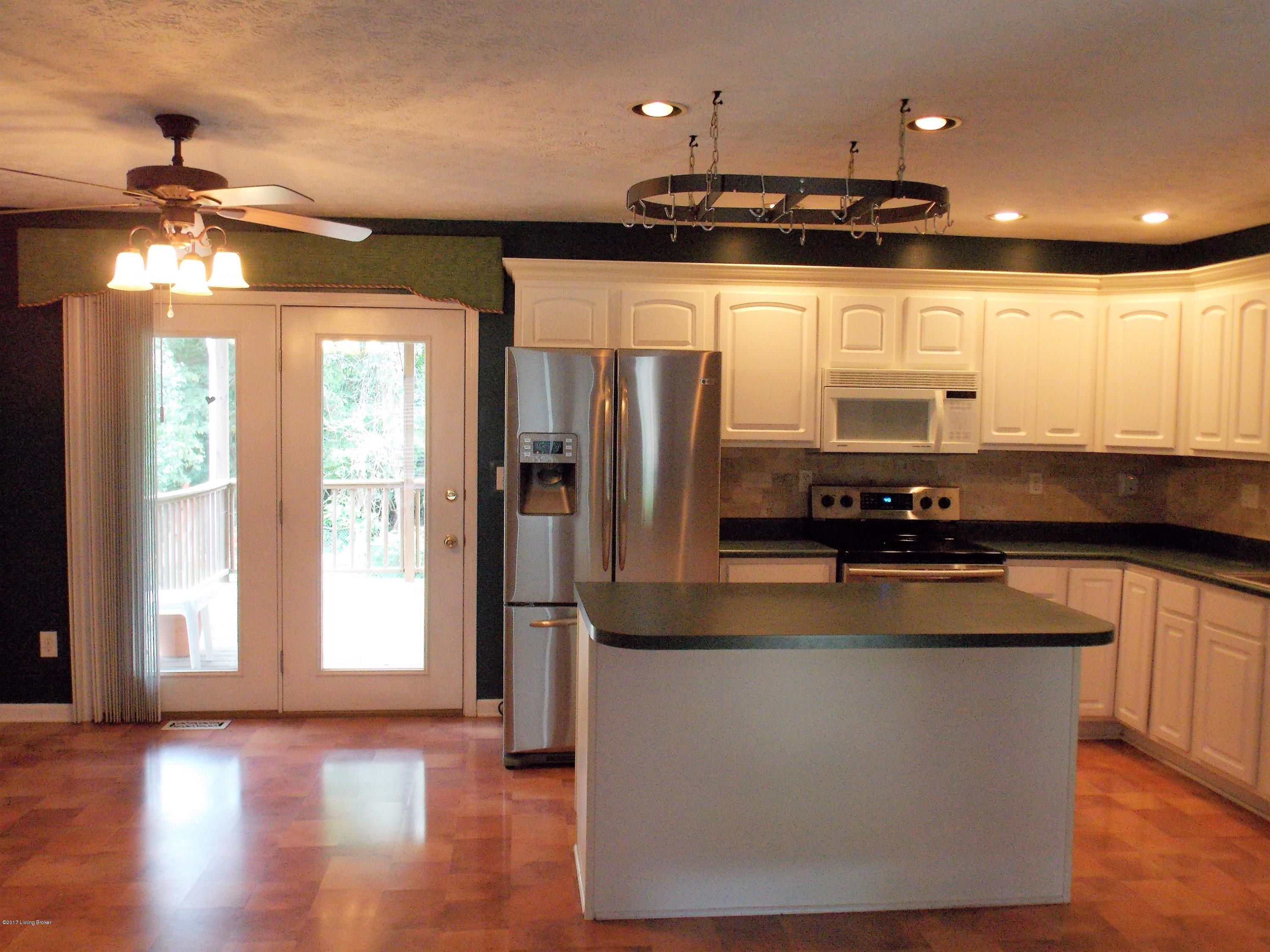 7306 Ridge Creek Road Louisville, KY 40291 - Photo 21 of 53 DSCN2230