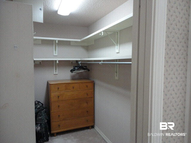 21 Stonebridge Court Mobile, AL 36608 - Photo 14 of 21 Master Closet