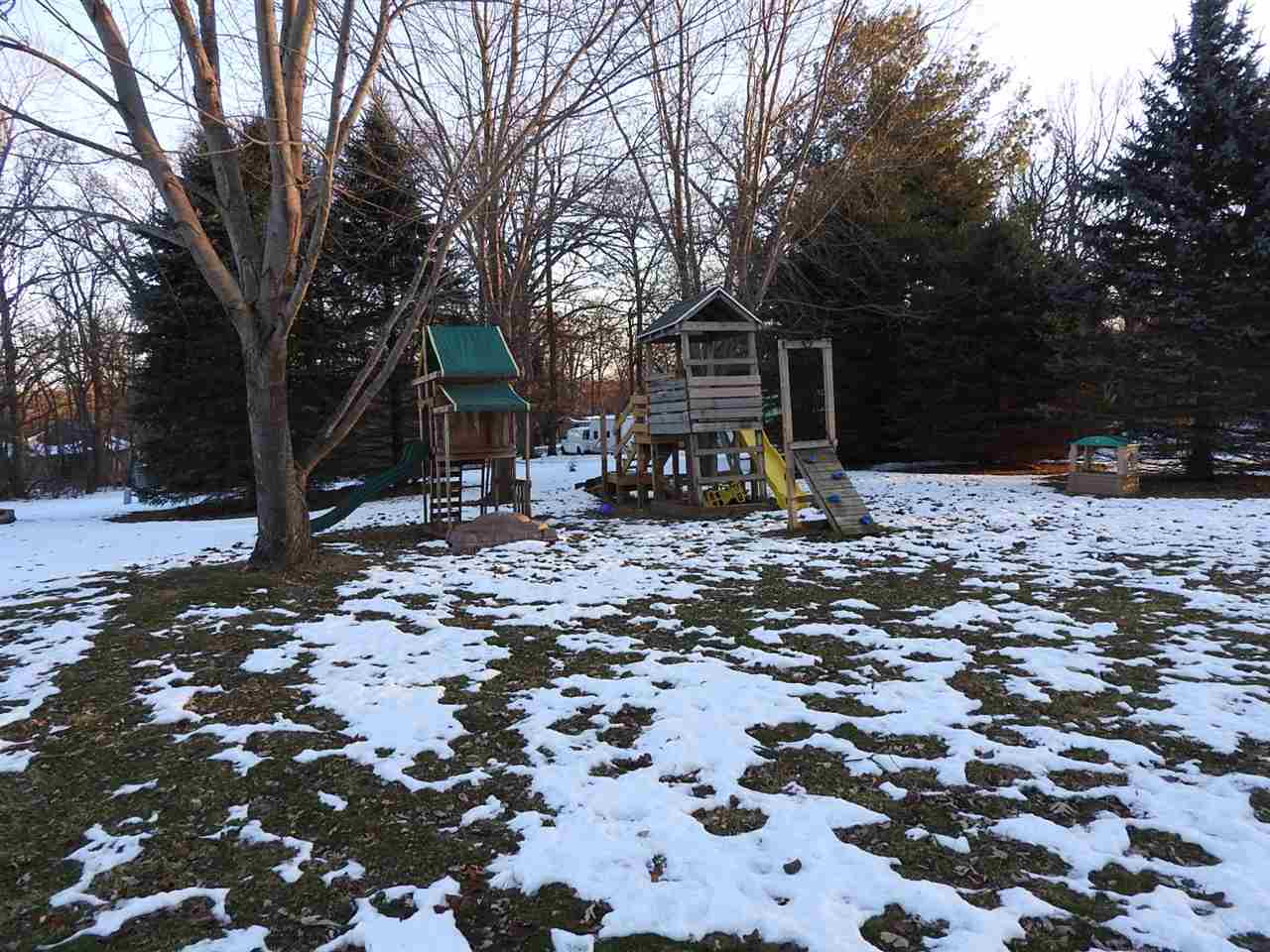 2095 Lake Summerset Road Lake Summerset, IL 61019 - Photo 5 of 22 Gallery Image 5