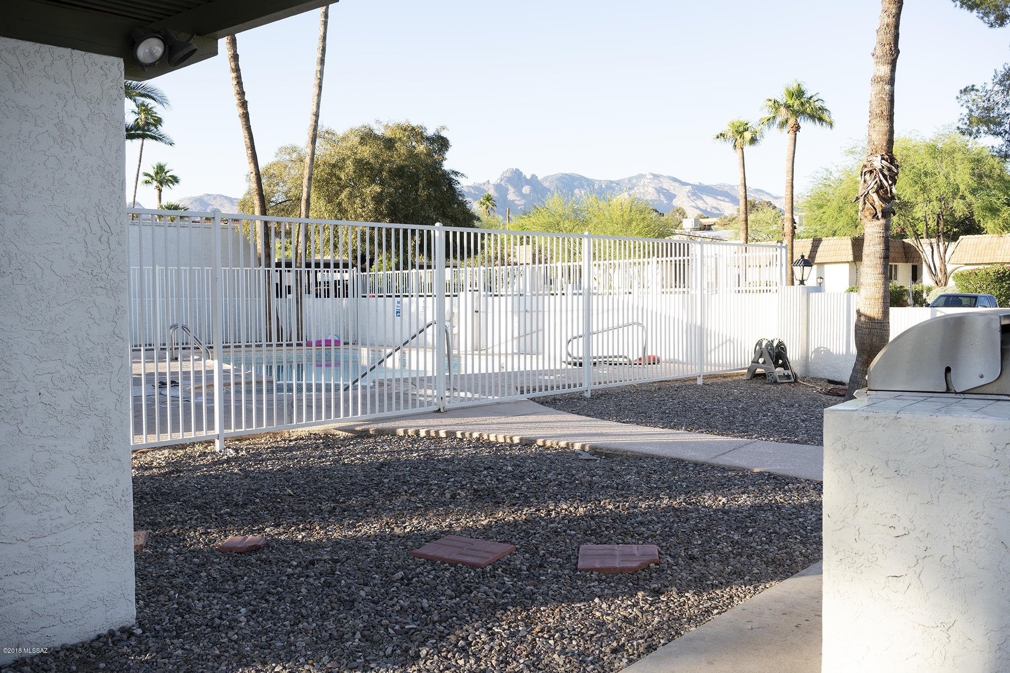 600 East River Road, Unit E Tucson, AZ 85704 - Photo 17 of 17