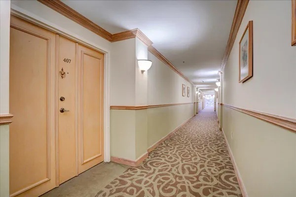 $2,750 | 9805 Northwest 52nd Street, Unit 407, Doral, FL 33178