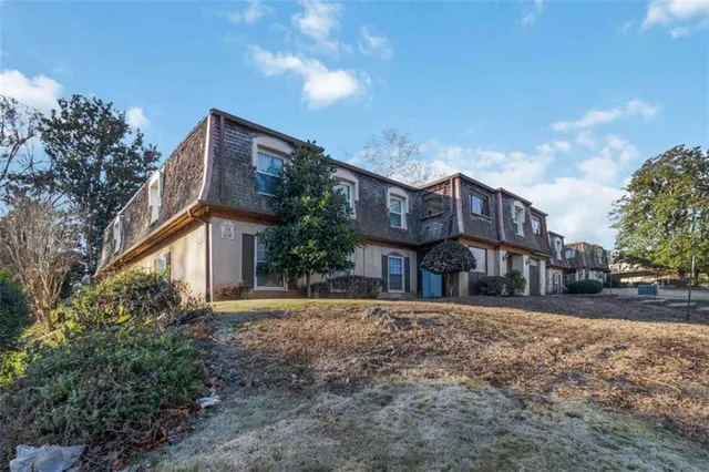 $1,325 | 46 Le Parc Fontaine, Lithonia, GA 30038