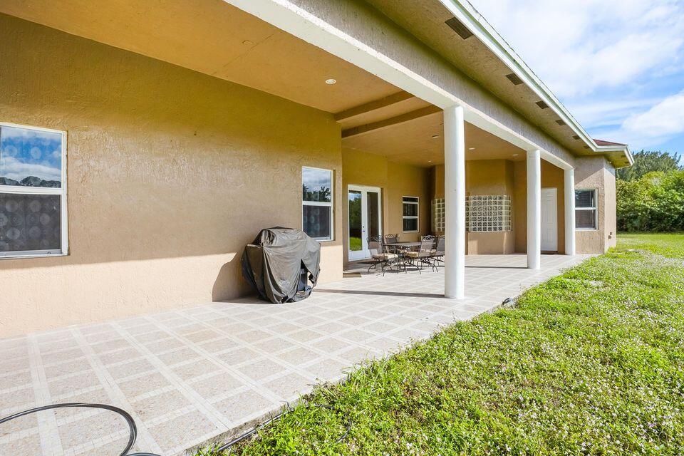 14094 43rd Road North Loxahatchee Groves, FL 33470 - Photo 35 of 45 34