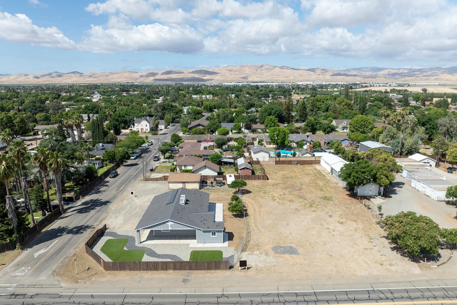 720 North 2nd Street Patterson, CA 95363 - Photo 8 of 84