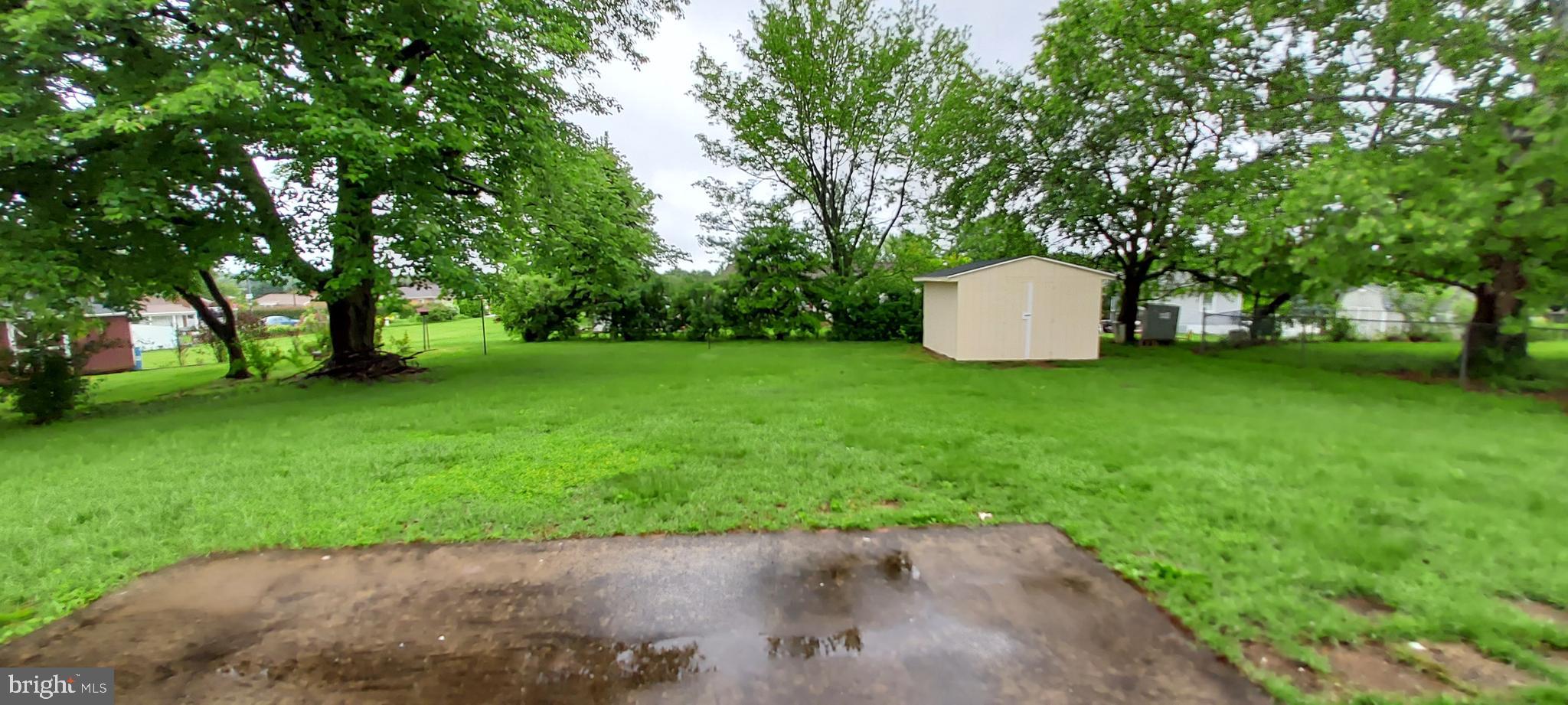 613 Overlook Street Culpeper, VA 22701 - Photo 13 of 15 Patio and level yard off kitchen