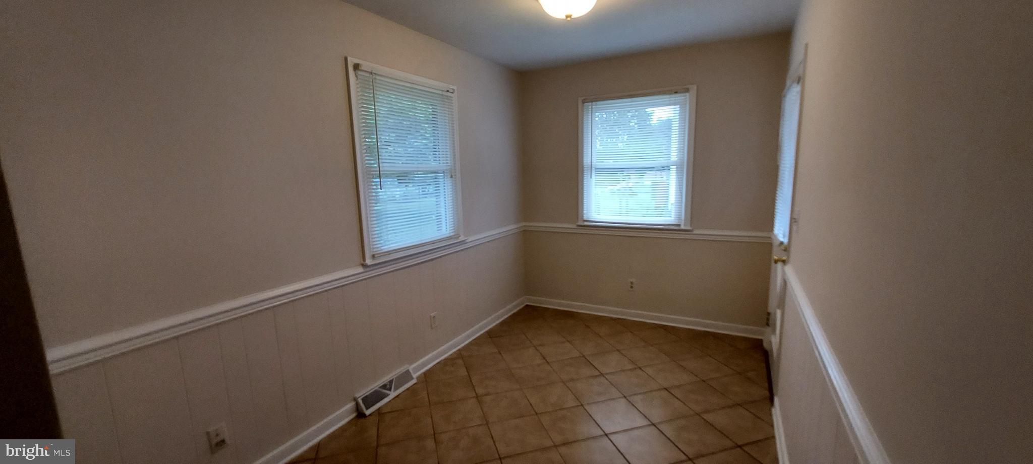 613 Overlook Street Culpeper, VA 22701 - Photo 8 of 15 Mud room connects kitchen with carport