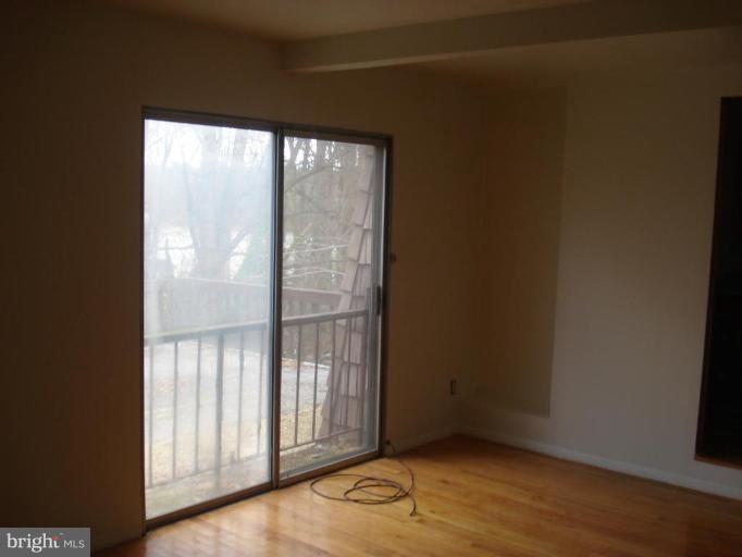 816 Riverside Drive Pasadena, MD 21122 - Photo 9 of 16 Master Bedroom