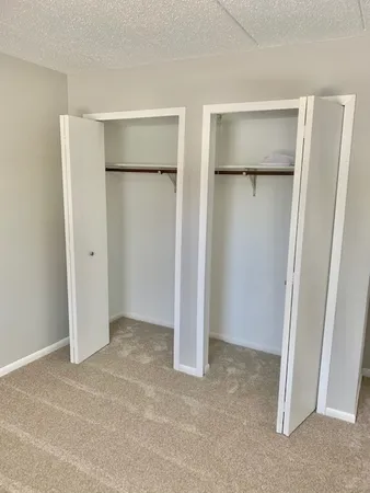 $1,950 | 1508 West Jefferson Avenue, Unit D, Naperville, IL 60540
