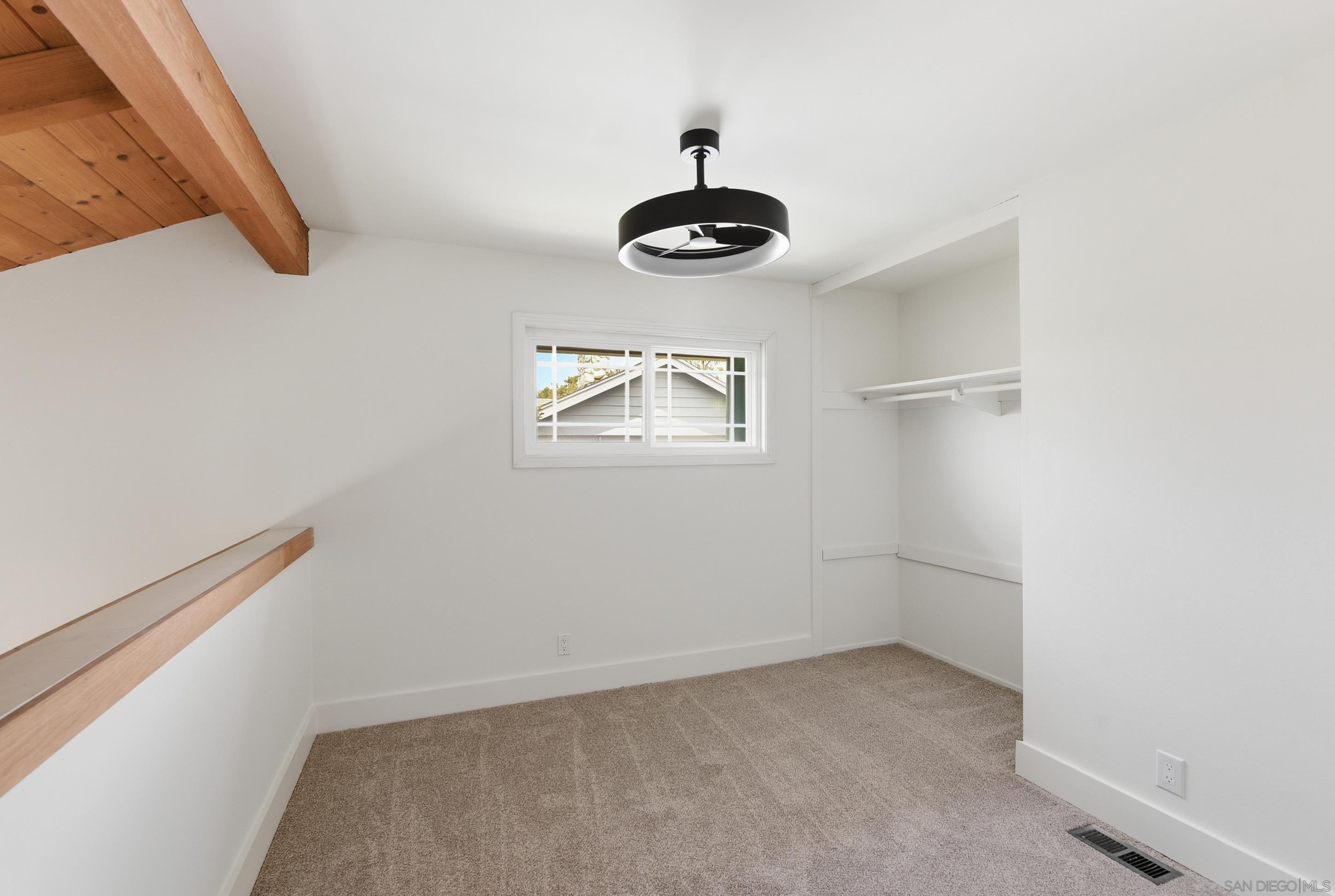 2275 Cameo Road Carlsbad, CA 92008 - Photo 19 of 60