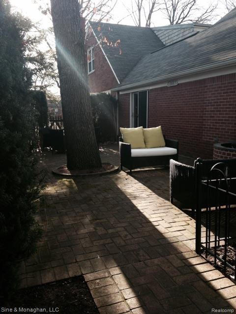 332 Cloverly Road Grosse Pointe, MI 48236 - Photo 37 of 40 IMG_2873.jpg