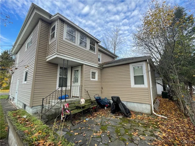 $189,900 | 2-4 Maple Street, Auburn, NY 13021