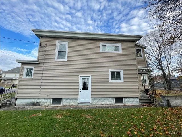 $189,900 | 2-4 Maple Street, Auburn, NY 13021
