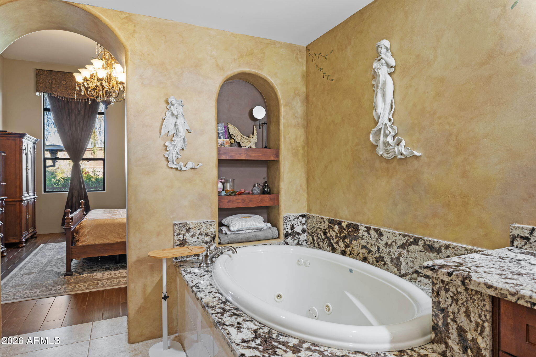 7199 East Ridgeview Place, Unit 102 Carefree, AZ 85377 - Photo 23 of 36 Downstais Primary BAth