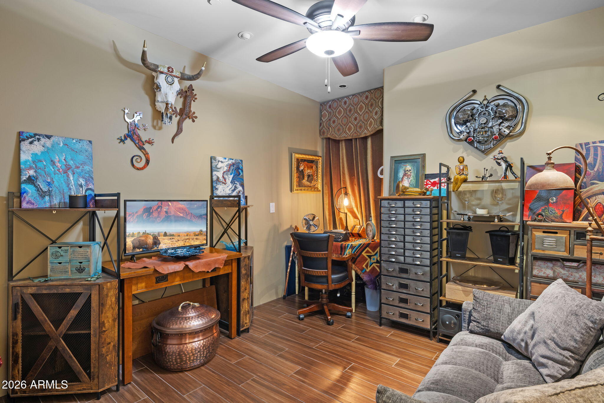 7199 East Ridgeview Place, Unit 102 Carefree, AZ 85377 - Photo 29 of 36 Bedroom 3 Downstairs