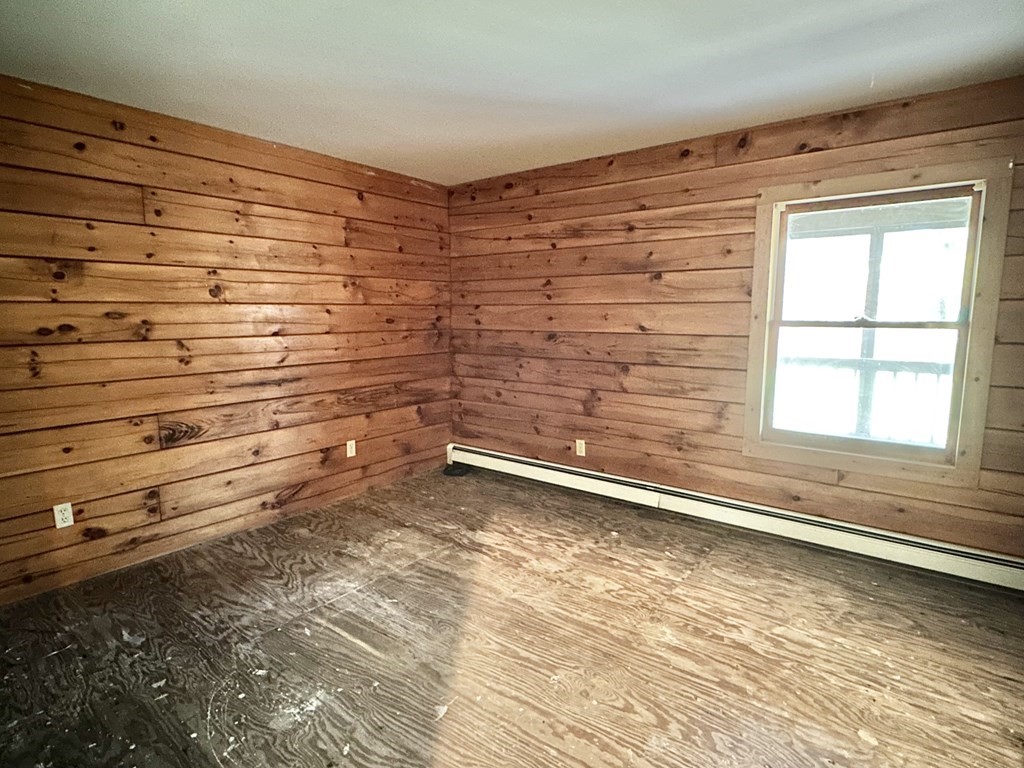 89 NW Road Westhampton, MA 01027 - Photo 18 of 29 a view of empty room with wooden floor