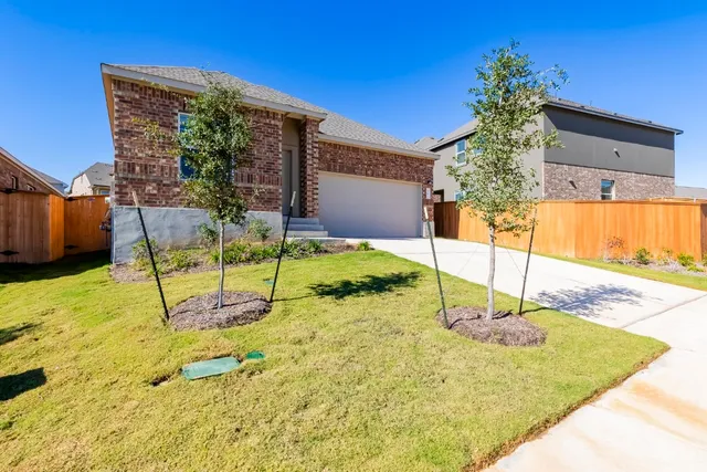 $2,295 | 163 Cibolo Crk Drive, Bastrop, TX 78602
