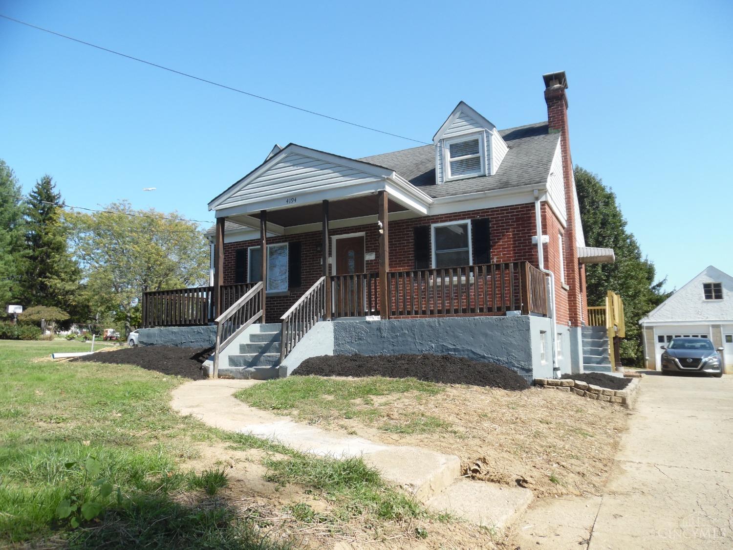 4194 Rybolt Road Cincinnati, OH 45248 - Photo 1 of 37