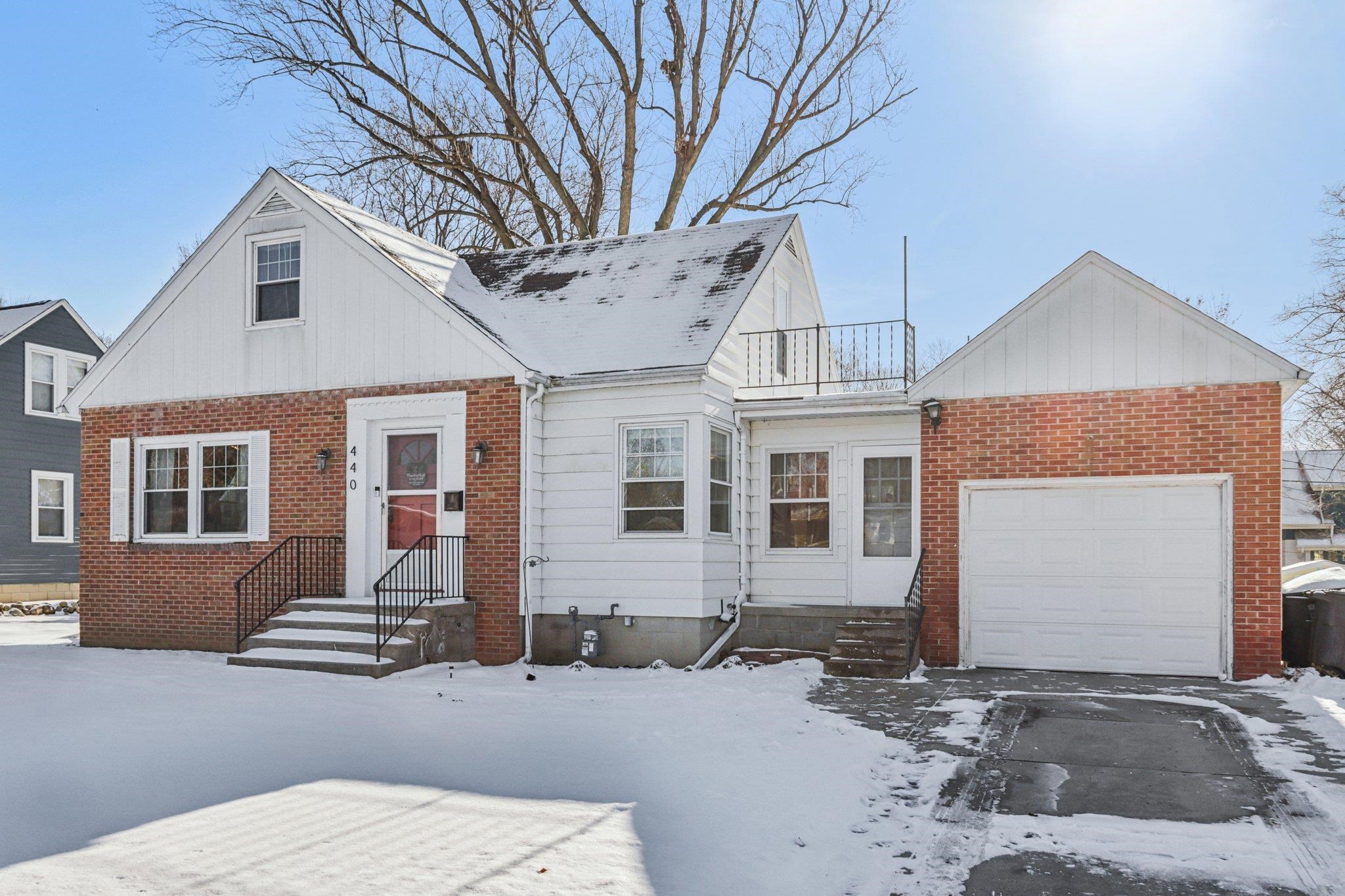 440 East Dodge Street Jefferson, WI 53549 - Photo 1 of 47