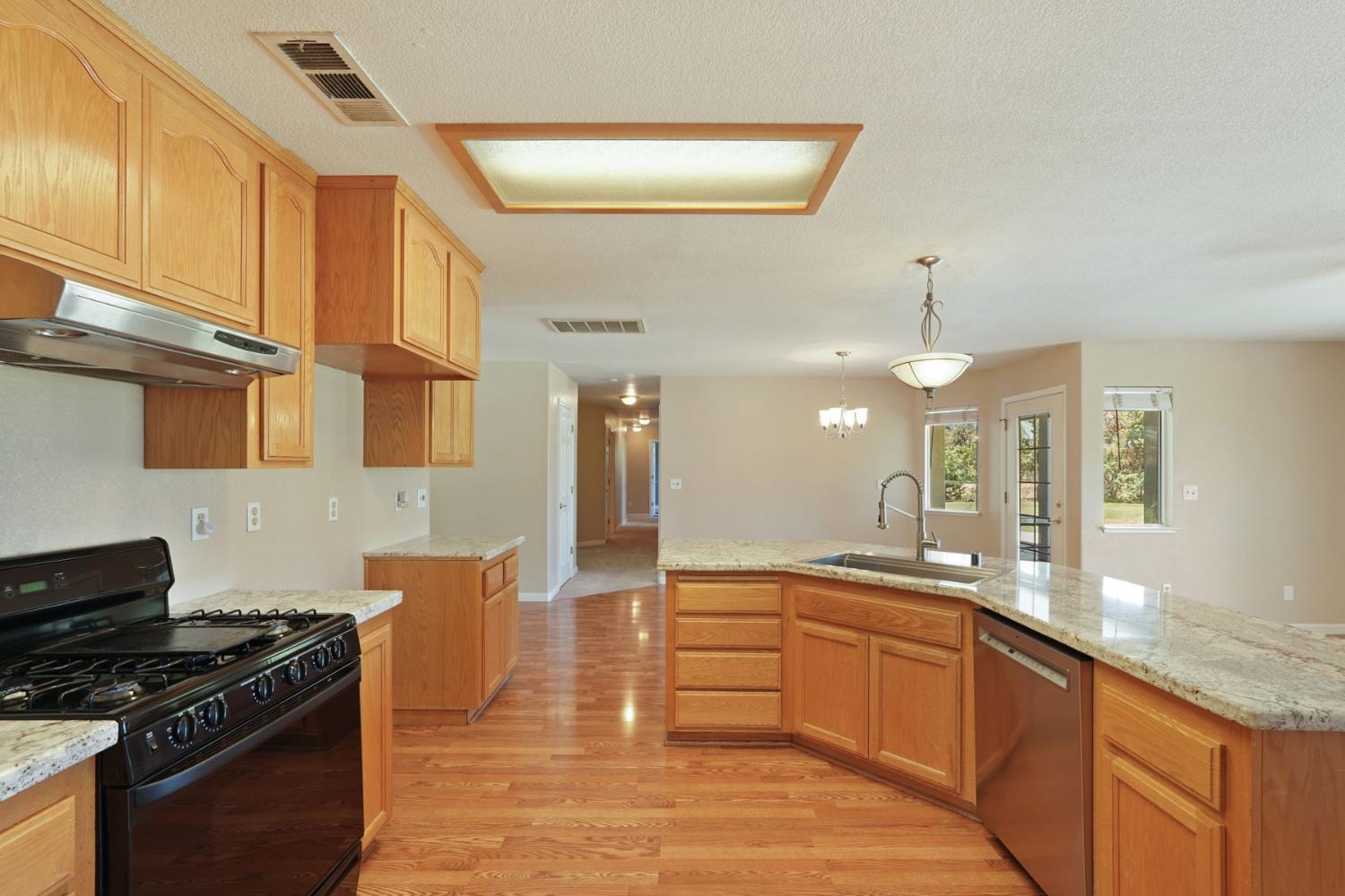11220 North Golfview Road Lodi, CA 95240 - Photo 18 of 73